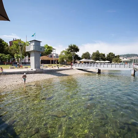 With Bathroom Date Appartamento *