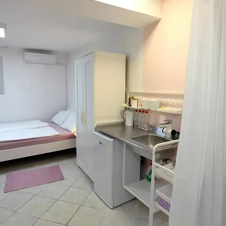 With Bathroom Date Appartamento *